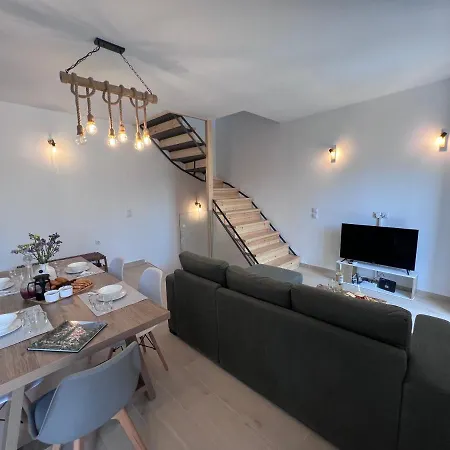 Nikos-nana's House Апартаменты Agios Matthaios (Corfu)